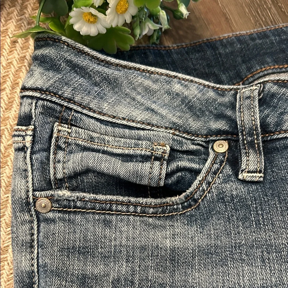 SILVER JEANS SUKI Straight Leg Classic Light Blue Women's Jeans Size 31